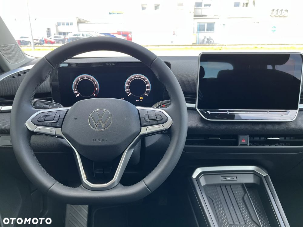Volkswagen T-Roc 1.5 eTSI Trend DSG - 13