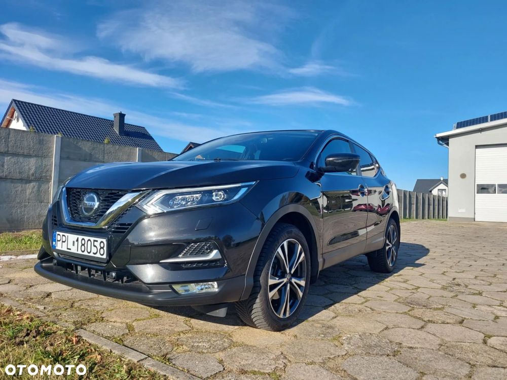 Nissan Qashqai - 1