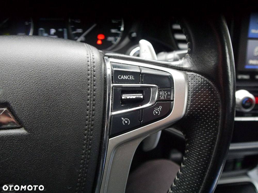 Mitsubishi Outlander - 34