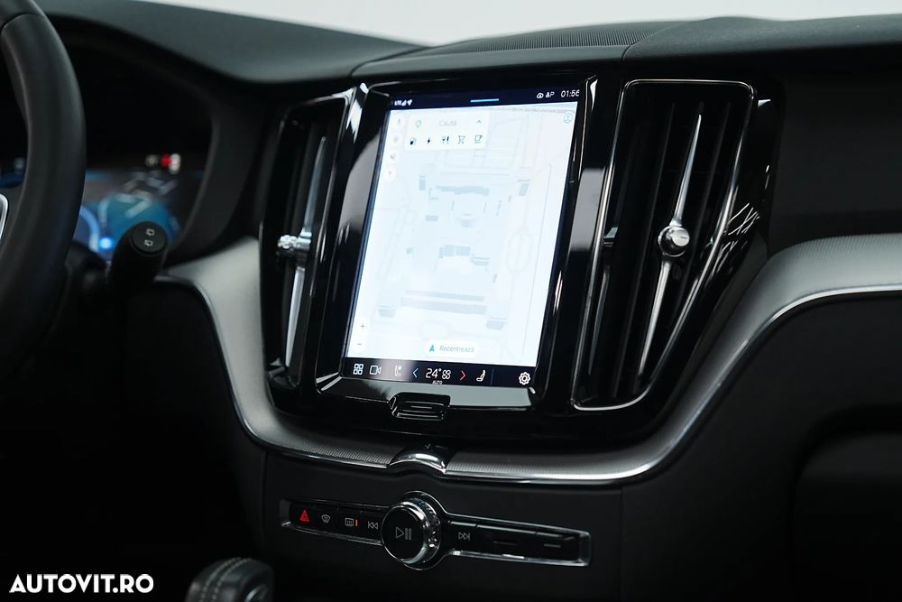 Volvo XC 60 Recharge T6 Twin Engine eAWD R-Design Expression - 37