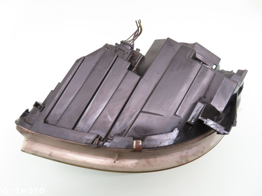 LAMPA PRAWA PRZEDNIA MERCEDES W245 - 4