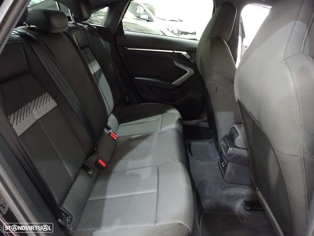 Audi A3 Limousine 30 TFSI Advanced S tronic - 31