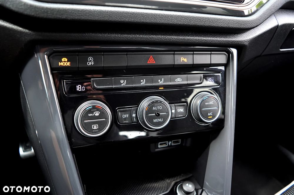 Volkswagen T-Roc 1.5 TSI OPF R-Line - 31