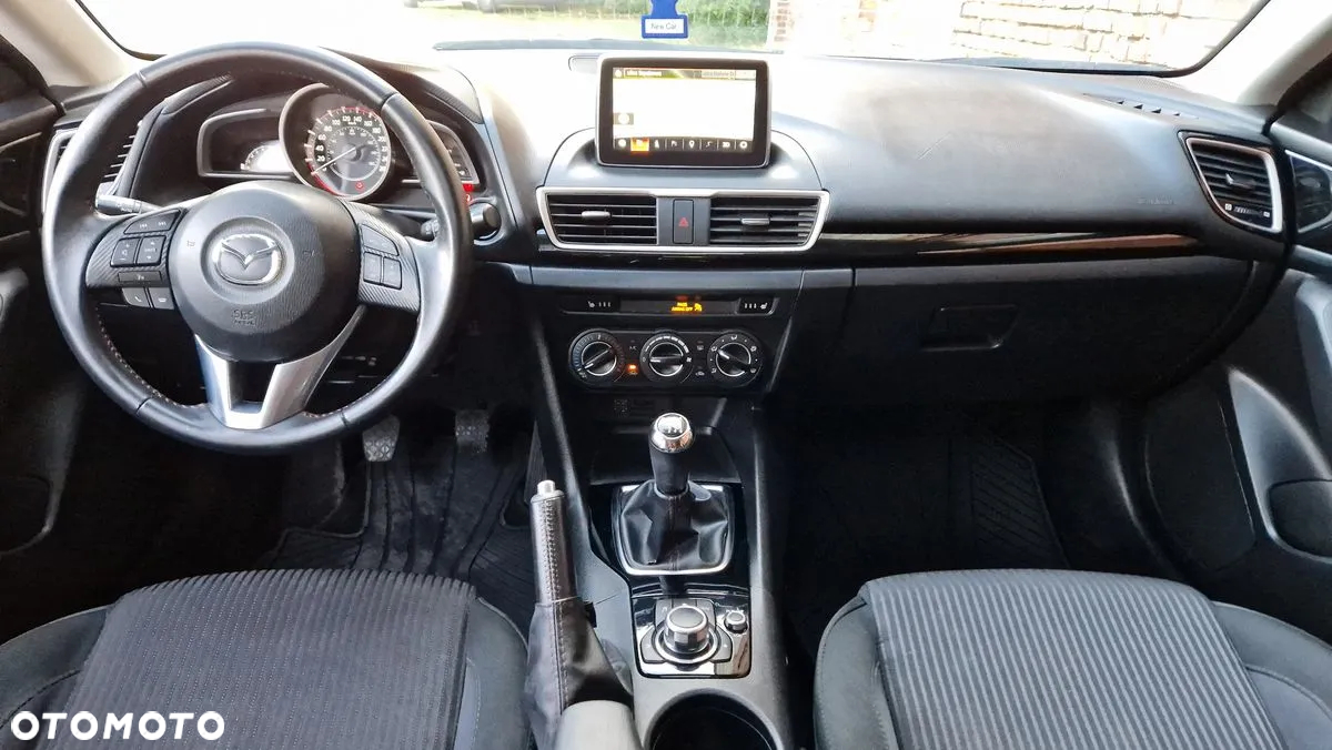 Mazda 3 - 7