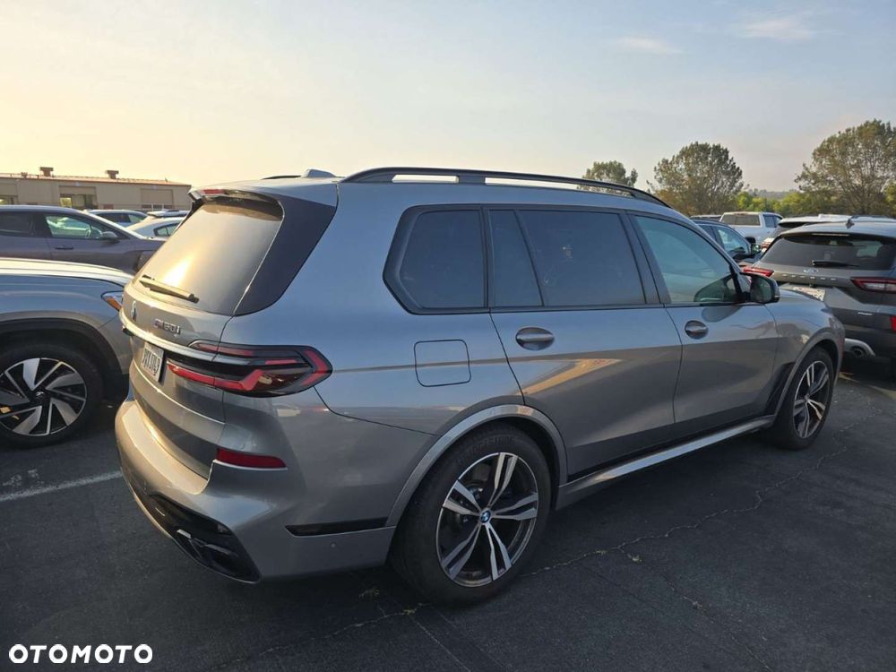 BMW X7 - 6