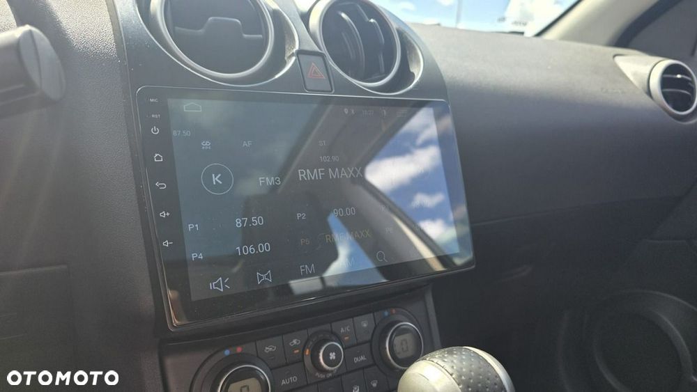 Nissan Qashqai - 12