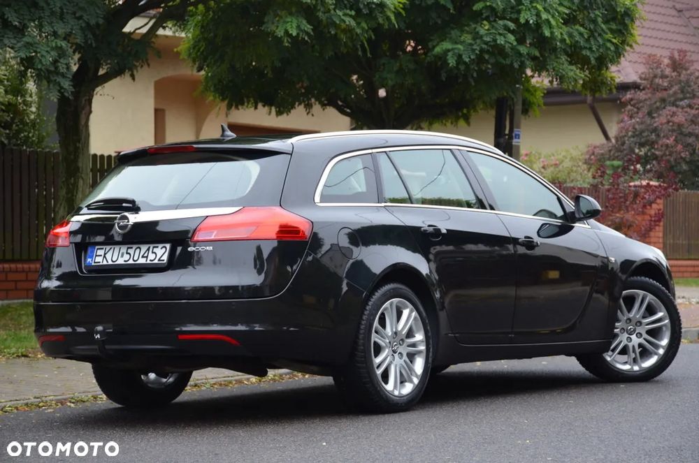 Opel Insignia - 10
