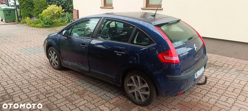 Citroën C4 1.6 16V Style - 7