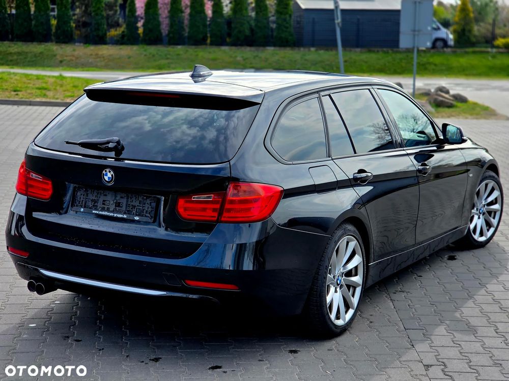 BMW Seria 3 330d Sport-Aut Blue Performance Modern Line - 4