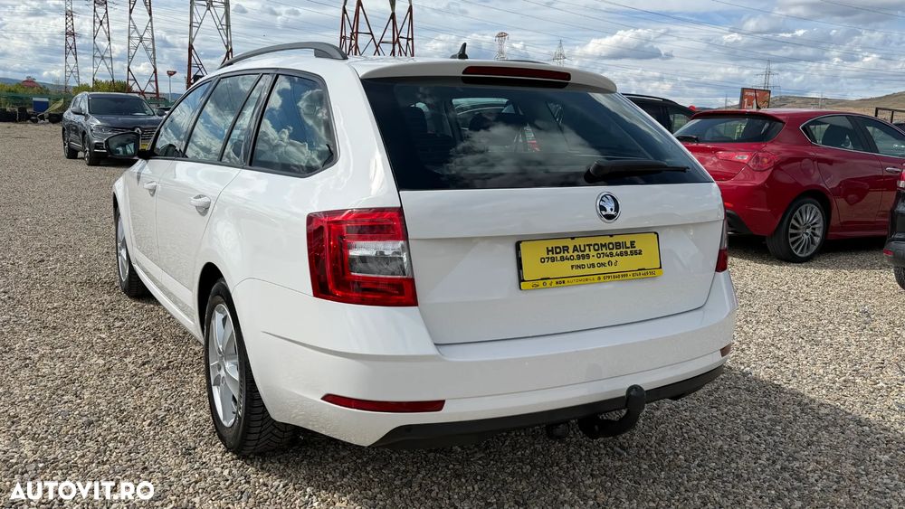 Skoda Octavia 1.6 TDI Style - 4