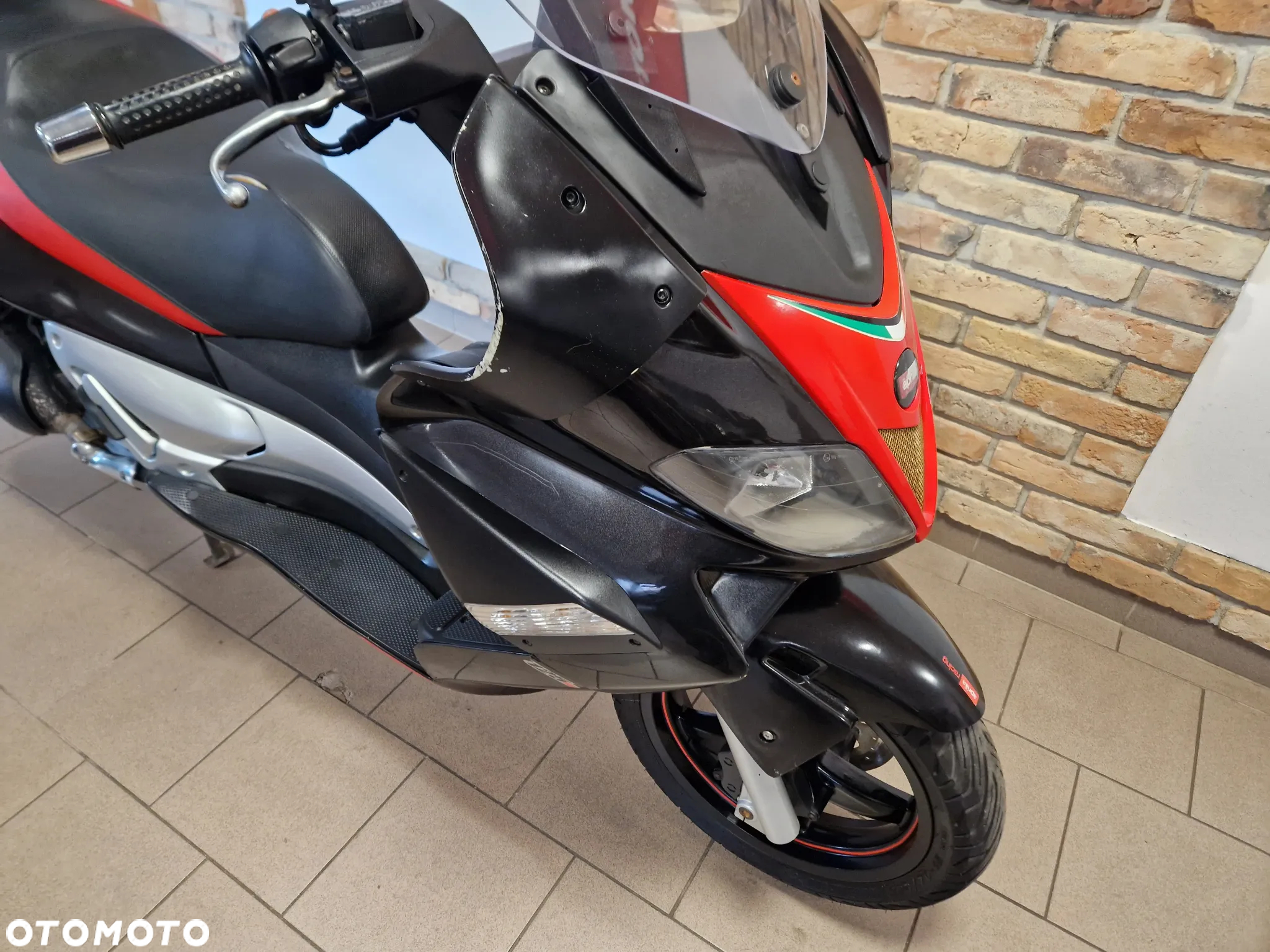 Aprilia SR - 13