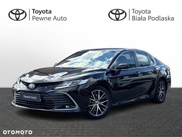 Toyota Camry 2.5 Hybrid Prestige CVT