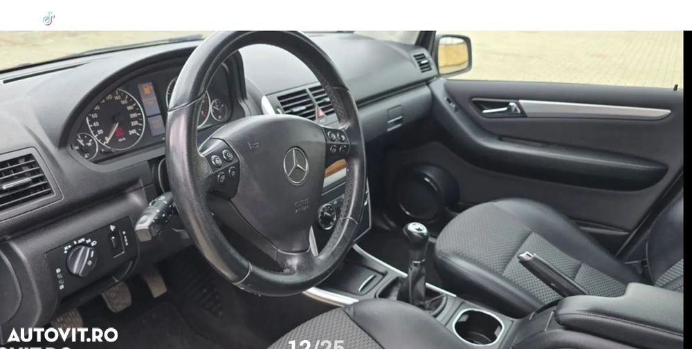 Mercedes-Benz A 150 BlueEFFICIENCY - 12