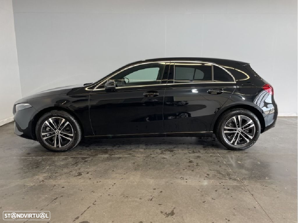 Mercedes-Benz A 250 e - 4