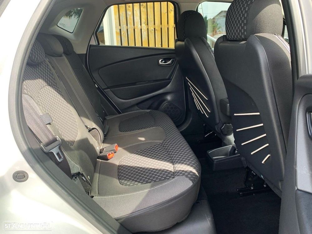 Renault Captur 1.5 dCi Exclusive - 16
