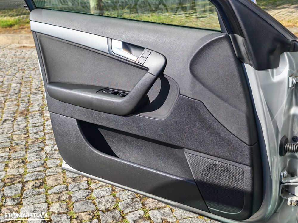 Audi A3 Sportback 1.6 TDI Attraction - 19