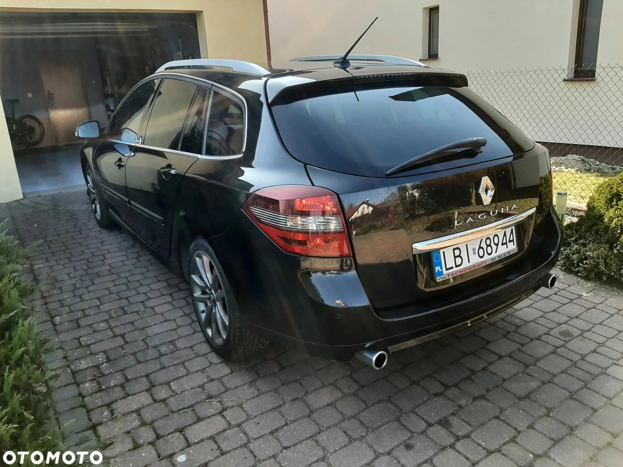Renault Laguna Grandtour dCi 180 FAP GT - 4