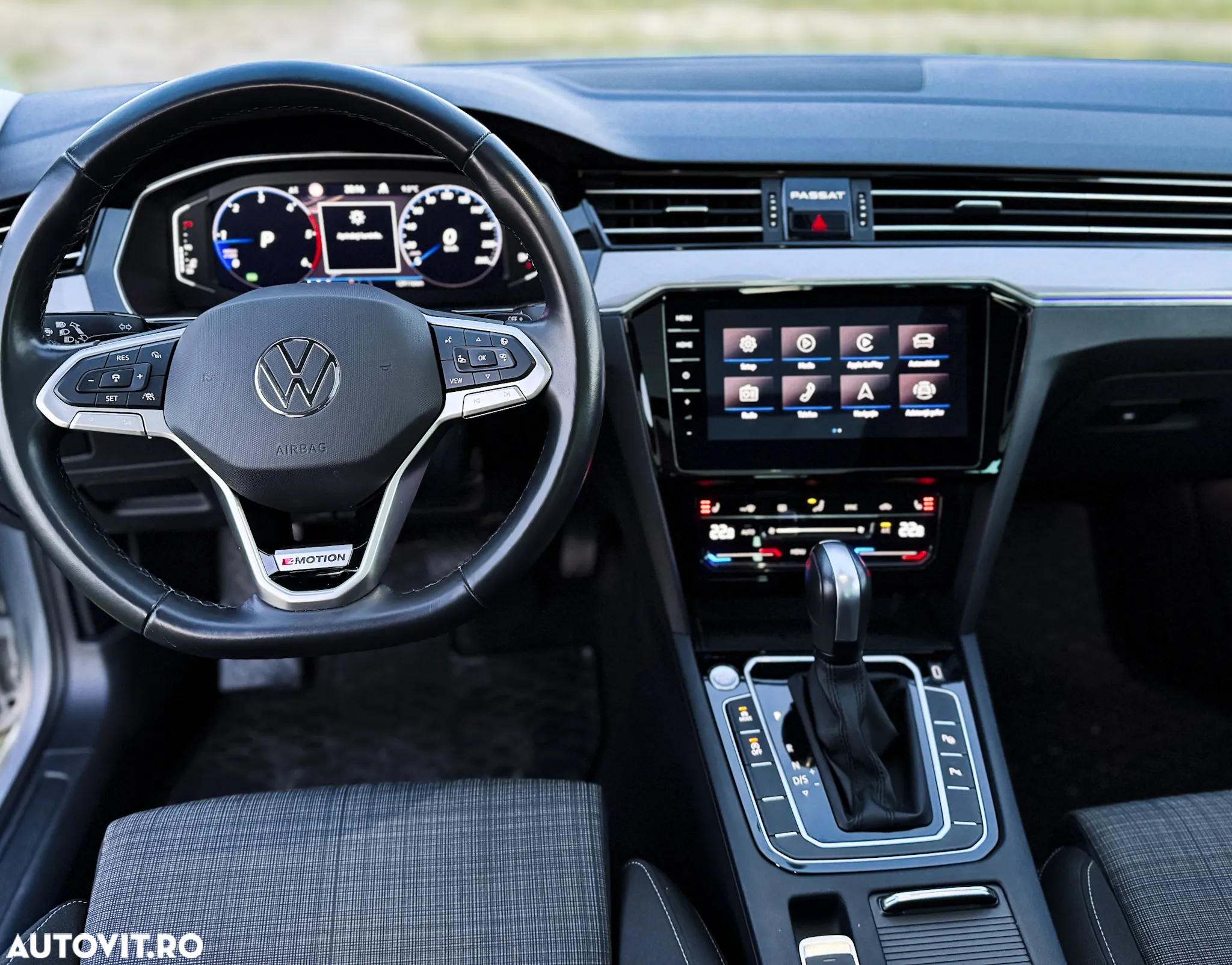 Volkswagen Passat Variant 2.0 TDI SCR DSG 4Motion Business - 5