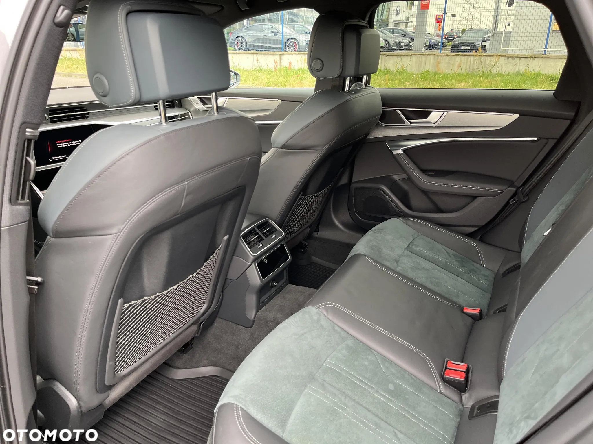 Audi A6 Allroad - 10