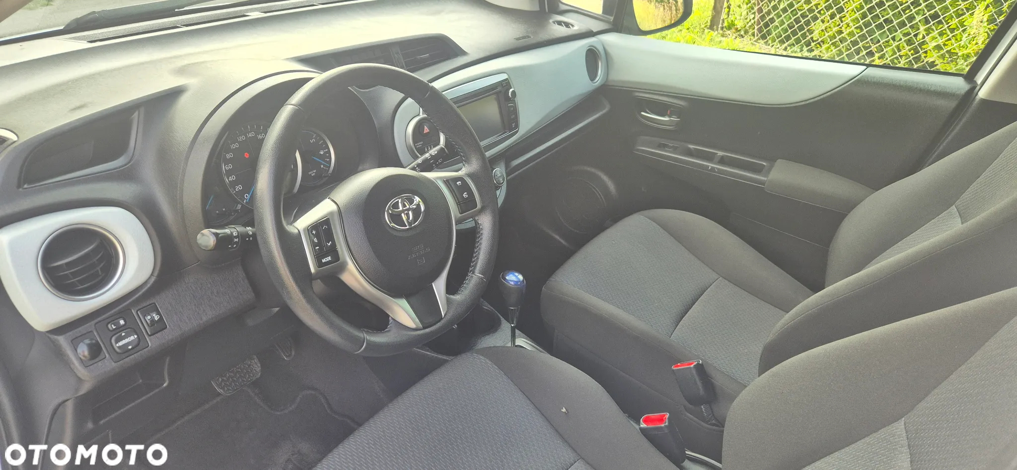 Toyota Yaris Hybrid 1.5 VVT-i Comfort - 11