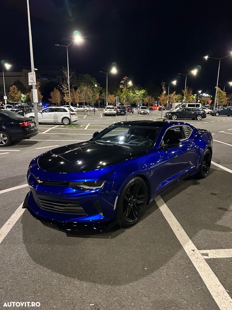 Chevrolet Camaro Coupe 2.0 Aut. - 23
