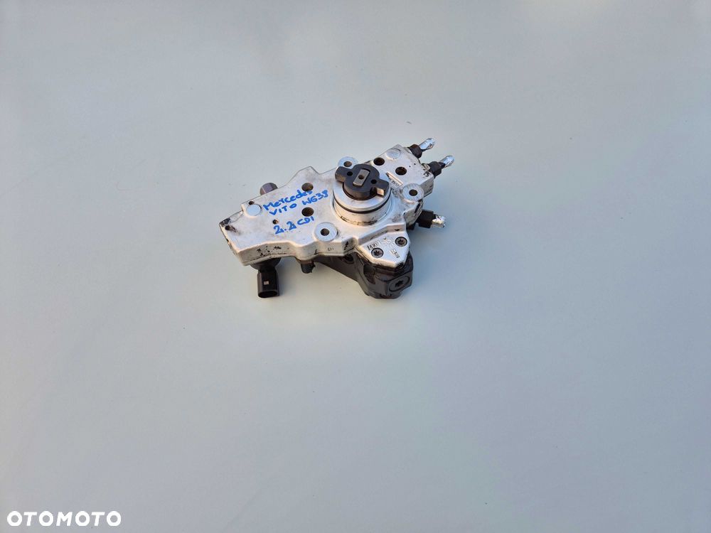 Pompa Wtryskowa BOSCH 2.2 CDI Mercedes VITO W639 E W211 W203 W906 - 3