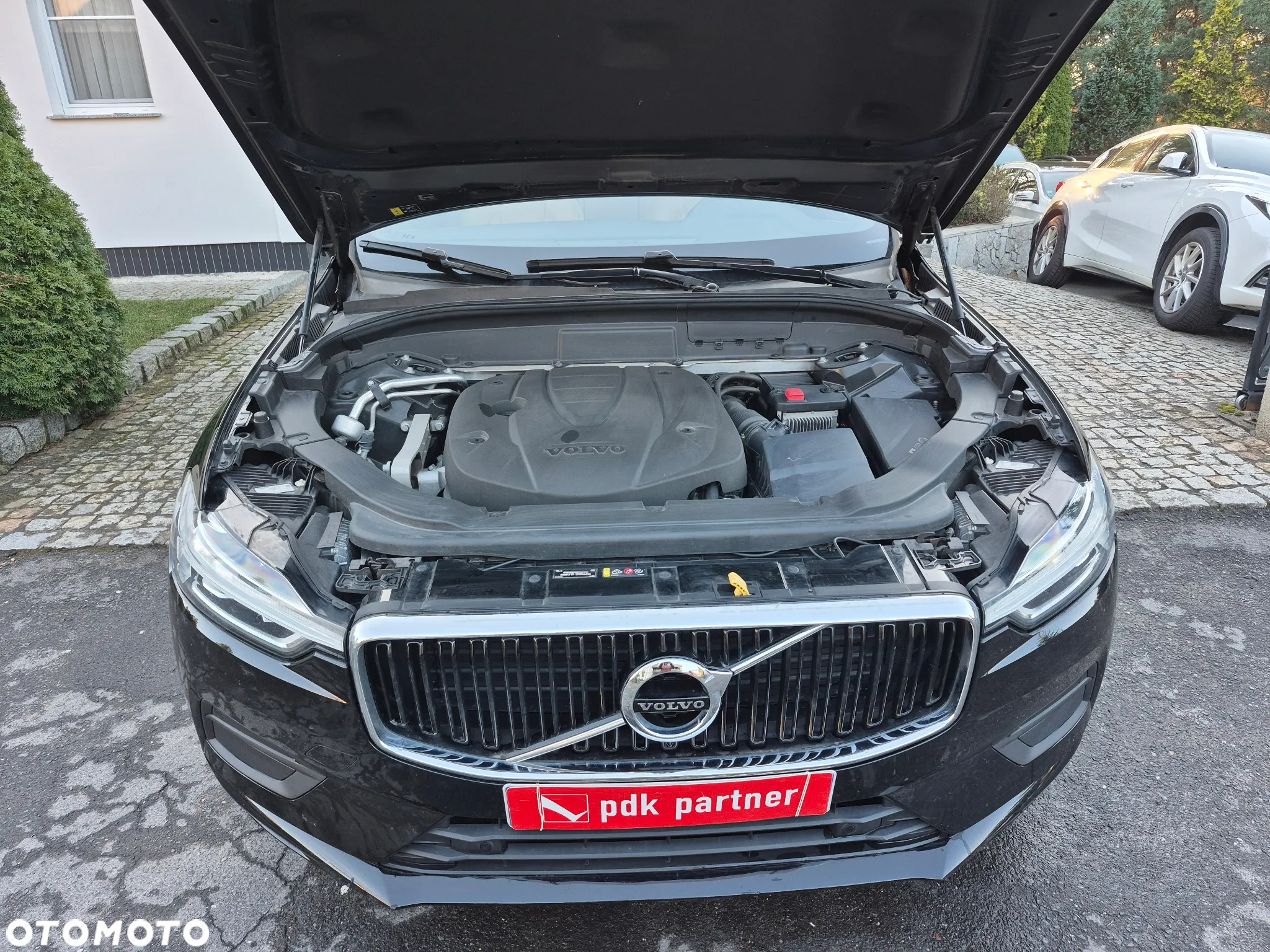Volvo XC 60 D4 Momentum - 40