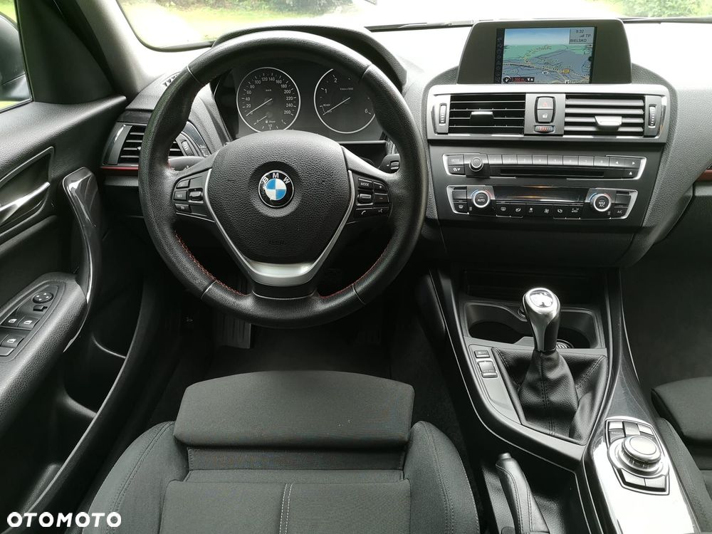 BMW Seria 1 116d EfficientDynamics Sport Line - 6