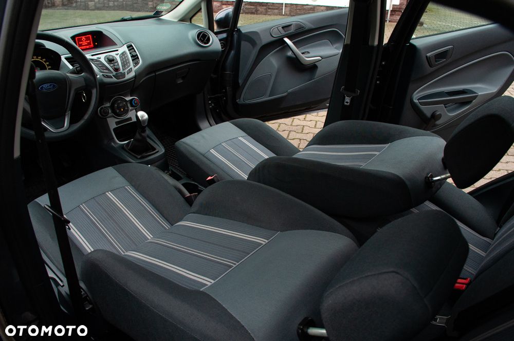 Ford Fiesta 1.4 Champions Edition - 18