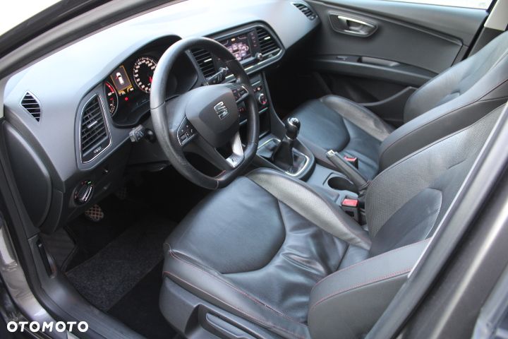 Seat Leon 2.0 TDI DPF Ecomotive FR - 11