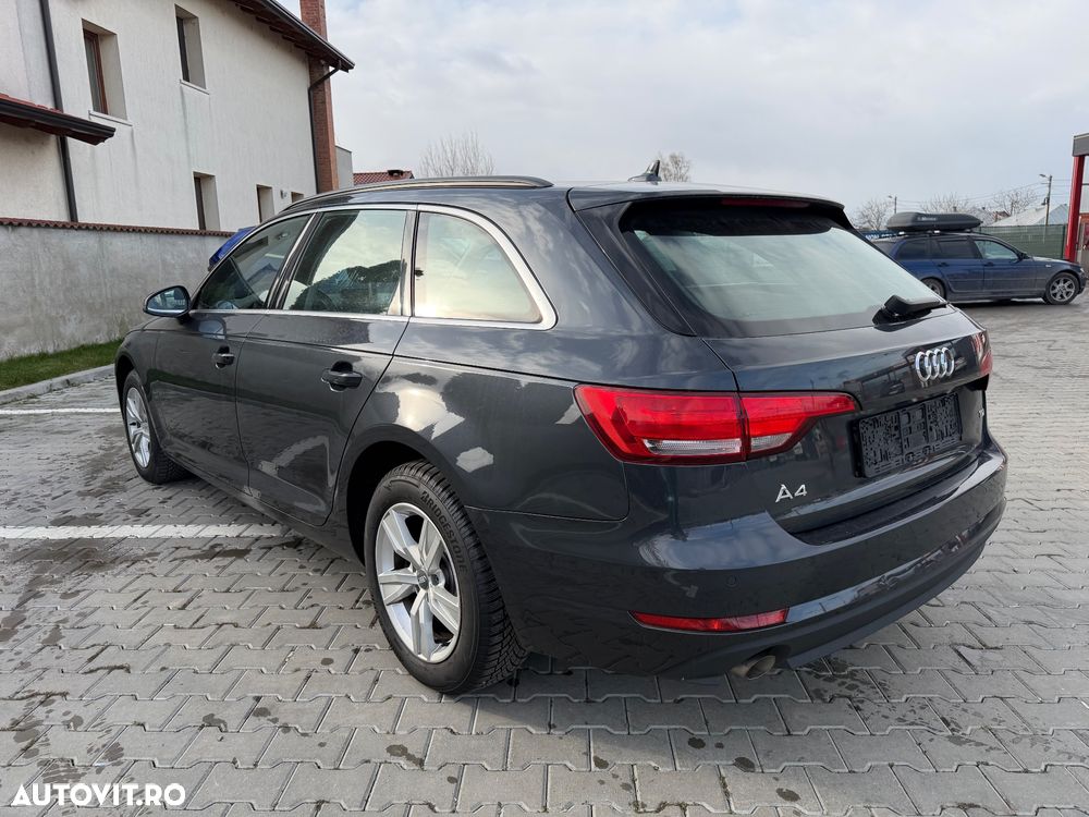 Audi A4 Avant 2.0 TDI S tronic Design - 5
