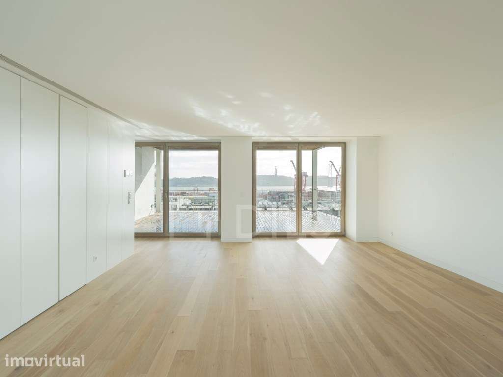 Apartamento T3 com vista rio, 2 lugares de estacionamento e arrecad... - Grande imagem: 4/30