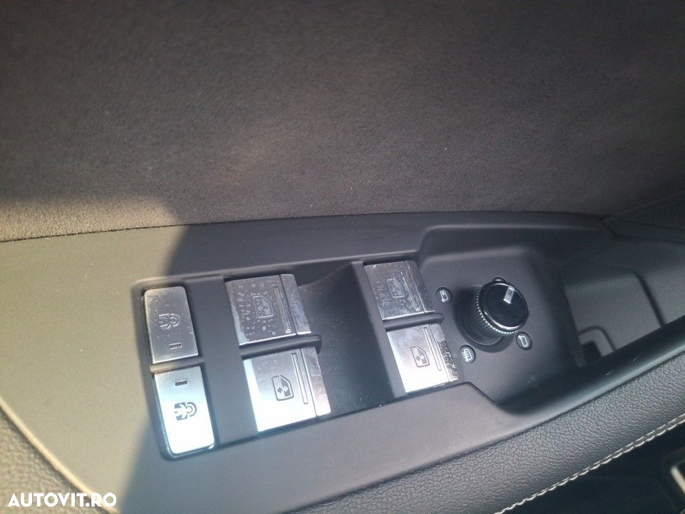 Audi A6 - 12