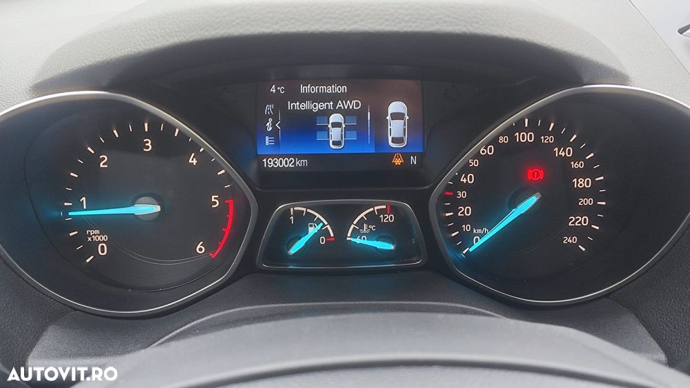 Ford Kuga 2.0 TDCi 4WD Trend - 4