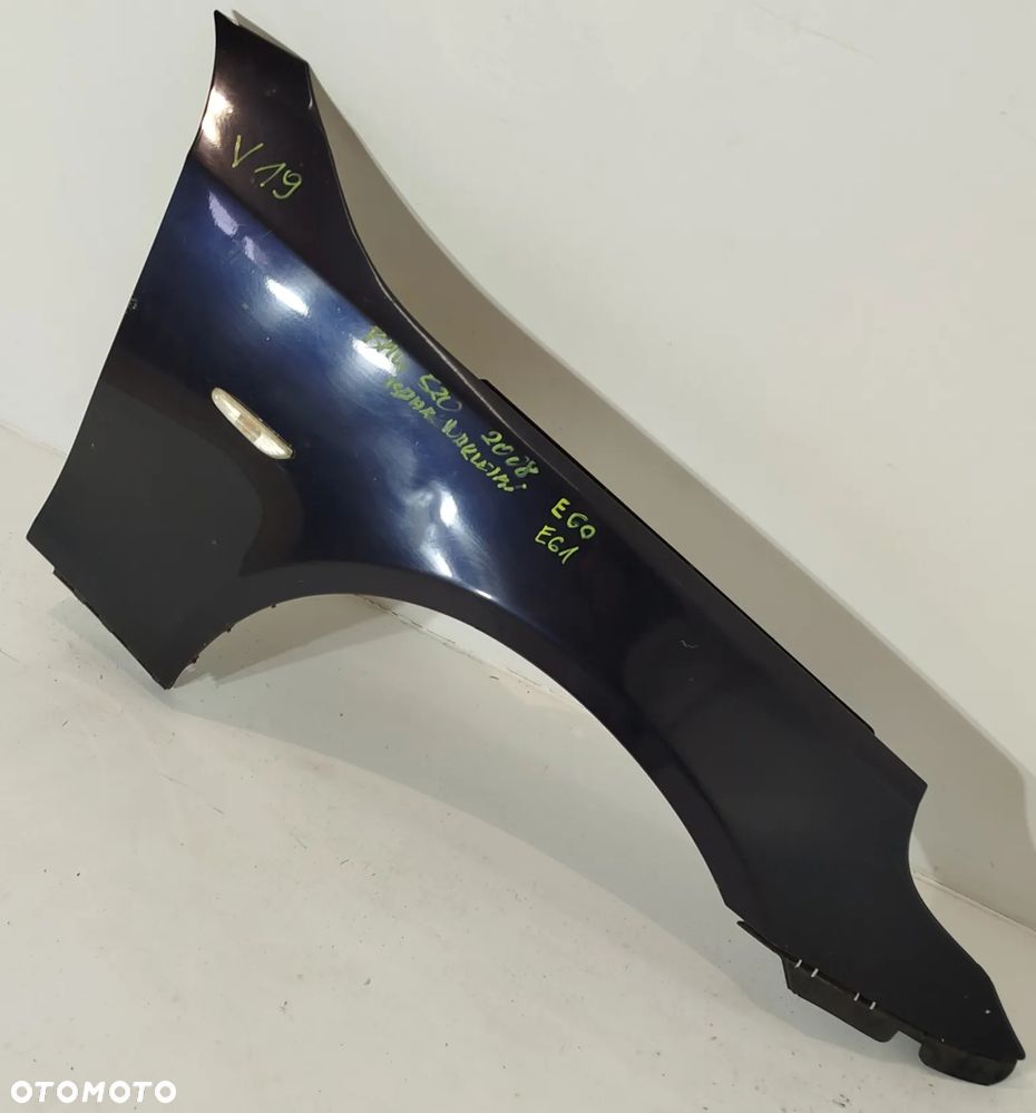 błotnik prawy przedni BMW 5 E60 E61 03-10 - 2