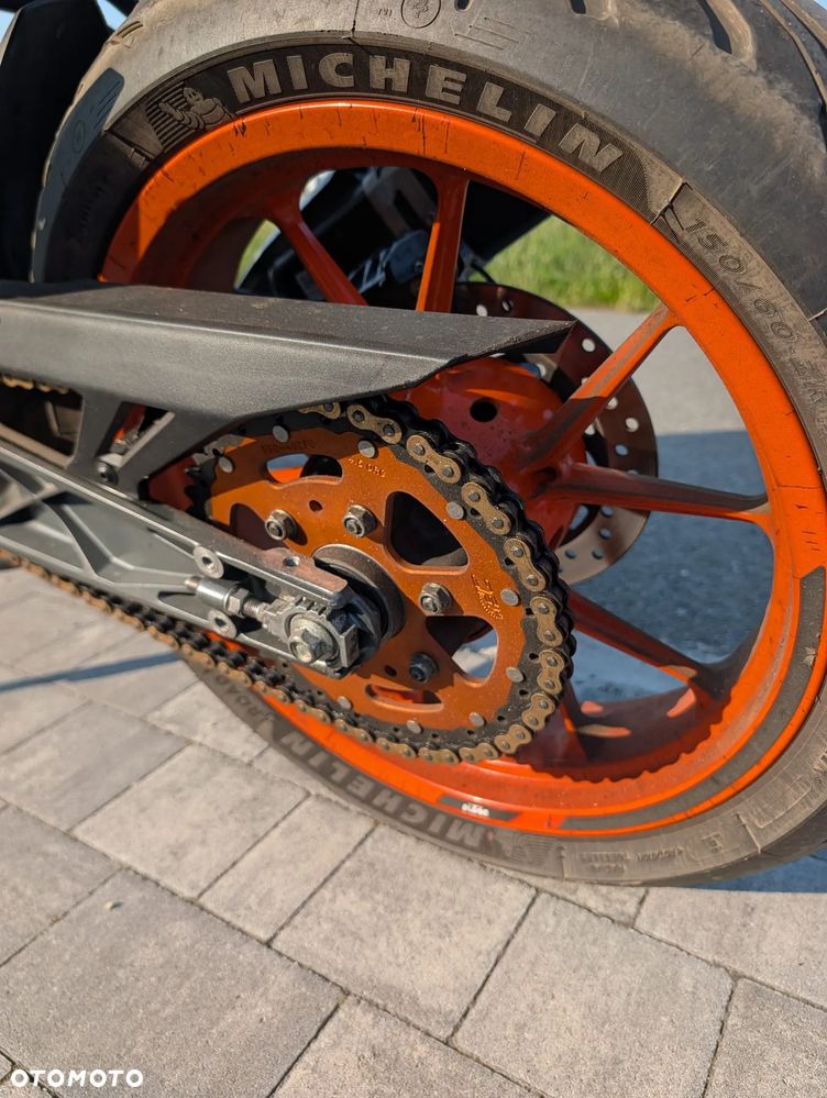 KTM Duke 125 - 8