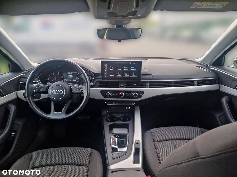 Audi A4 Limousine - 10