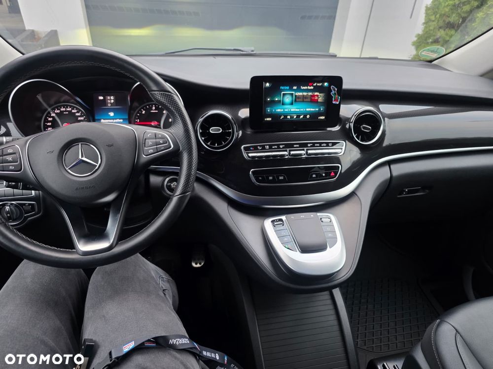 Mercedes-Benz Klasa V 250 d Avantgarde 9G-Tronic - 16