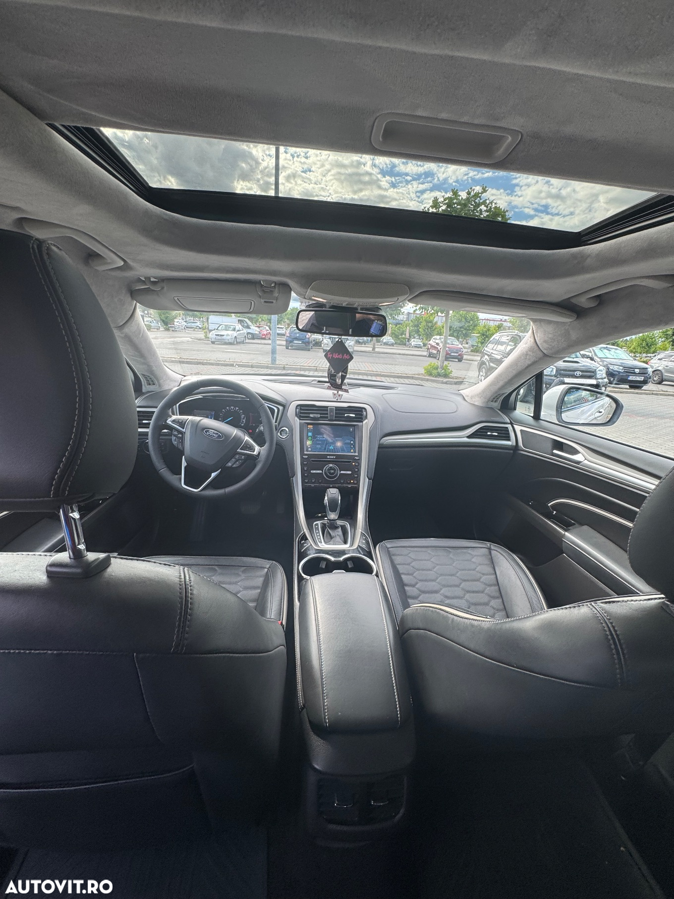 Ford Mondeo Vignale 2.0 Hybrid - 7