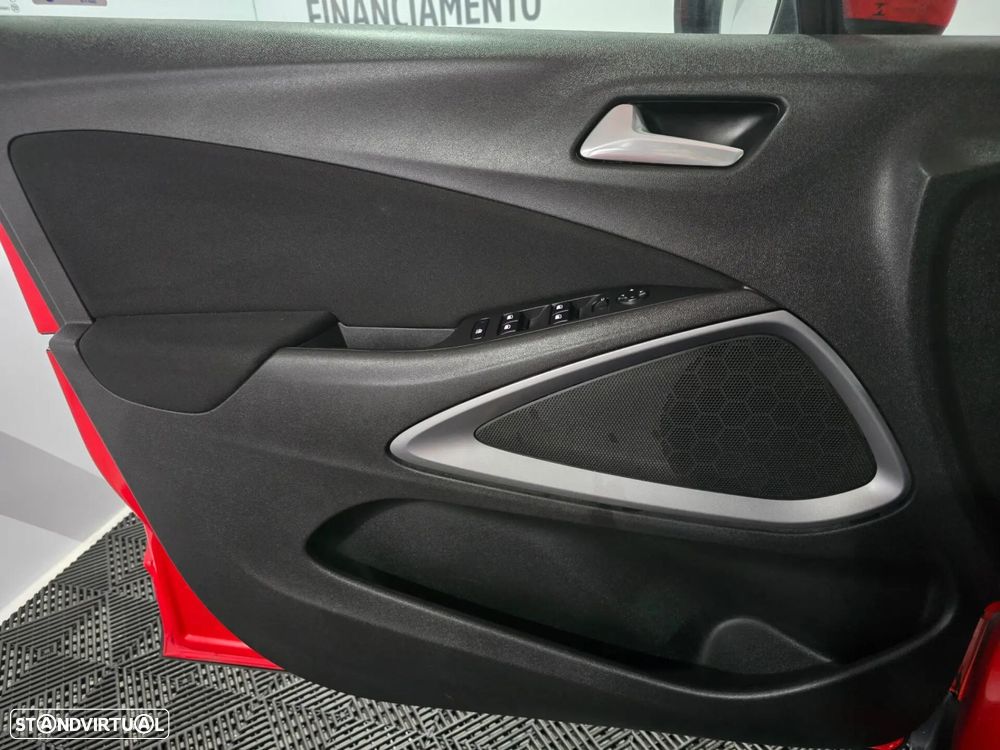 Opel Crossland X 1.2 Edition FlexFuel - 17