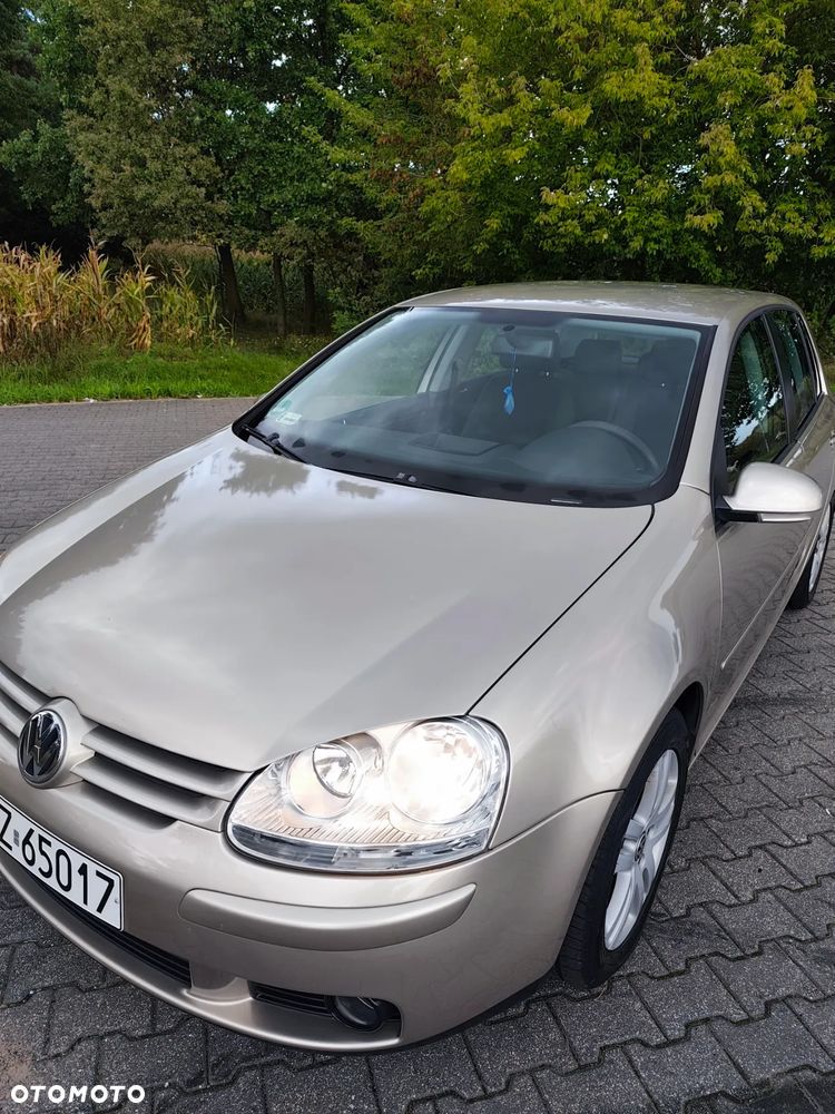 Volkswagen Golf V 1.6 Comfortline Tiptr - 3