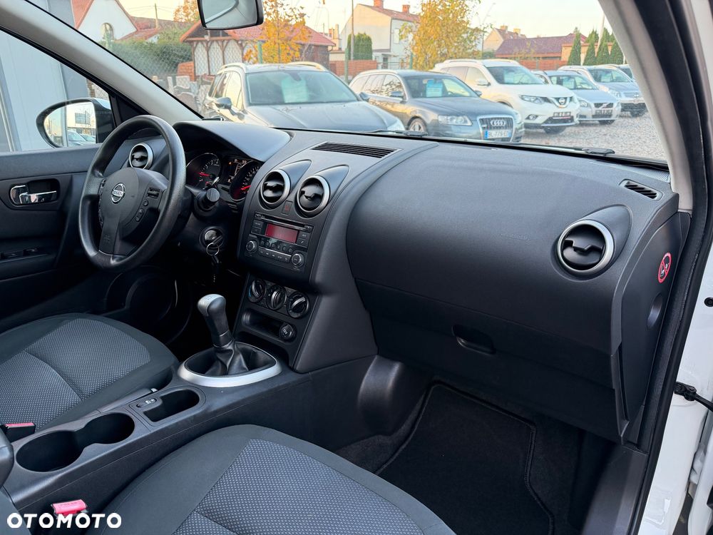 Nissan Qashqai - 14