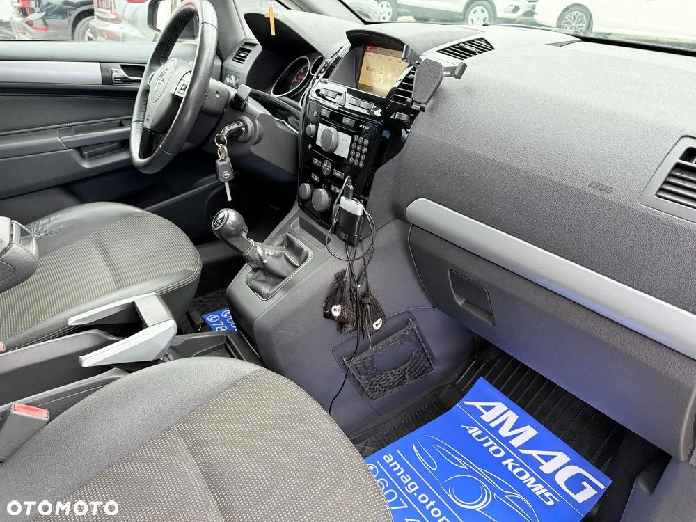 Opel Zafira 1.7 CDTI - 17