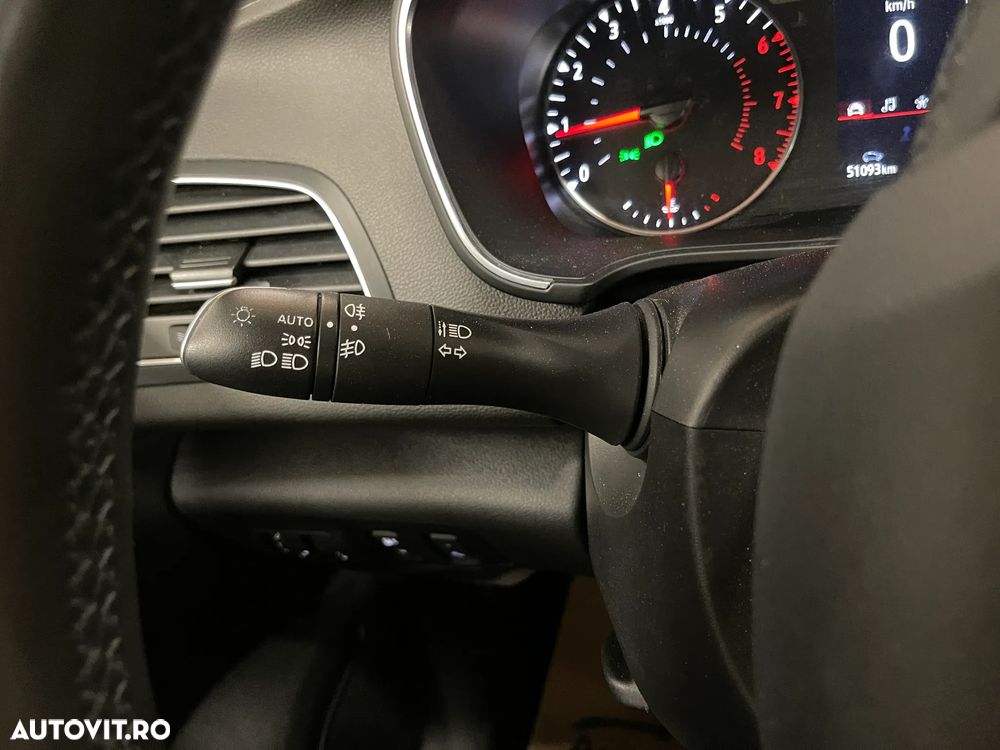 Renault Megane TCe 140 GPF Equilibre - 22