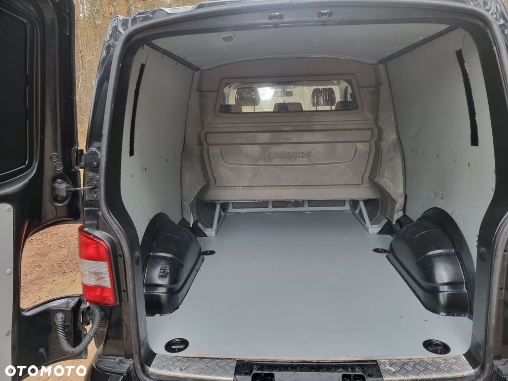 Volkswagen Transporter - 21