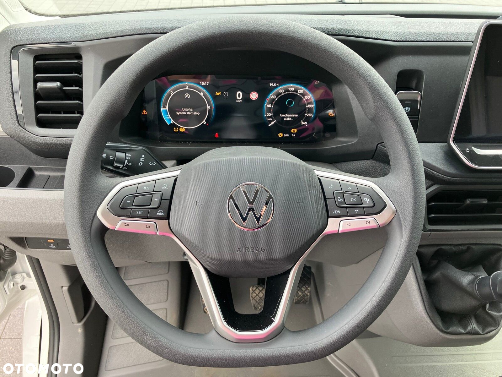 Volkswagen Crafter 35 2.0 TDI L4H3 4490 177 KM - 10