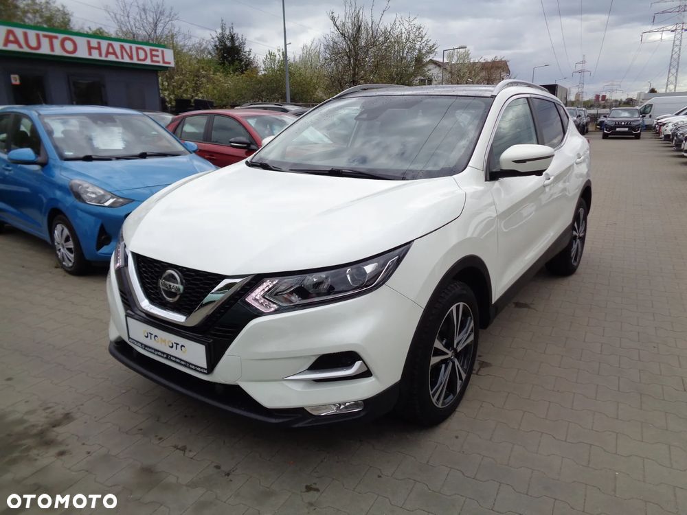 Nissan Qashqai - 2