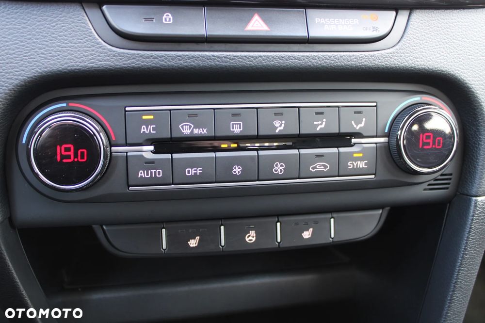 Kia Ceed 1.5 T-GDI Tribute - 22