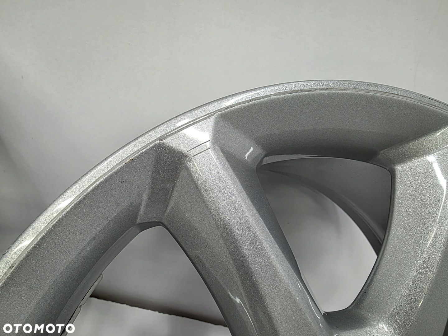 FELGI FORD FOCUS CMAX MONDEO S-MAX 8x18 ET55 AM5J-1007-BB - 9