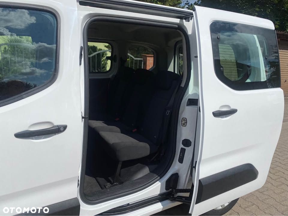 Toyota Proace City Verso 1.2 D-4T Family - 4